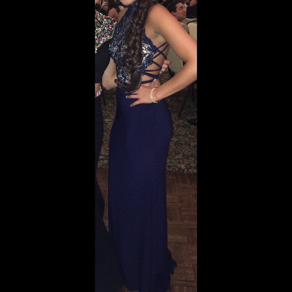 Prom Dress - Picture 5 of 5